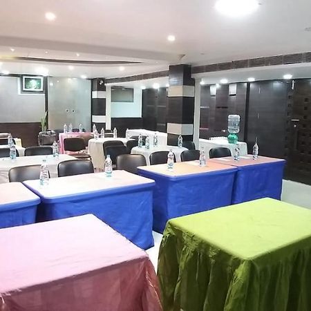 Hotel Q-Inn Kolkata Exterior photo