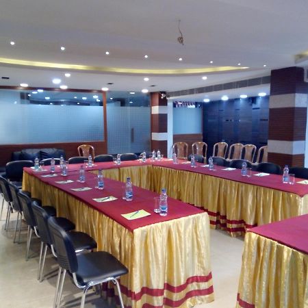 Hotel Q-Inn Kolkata Exterior photo