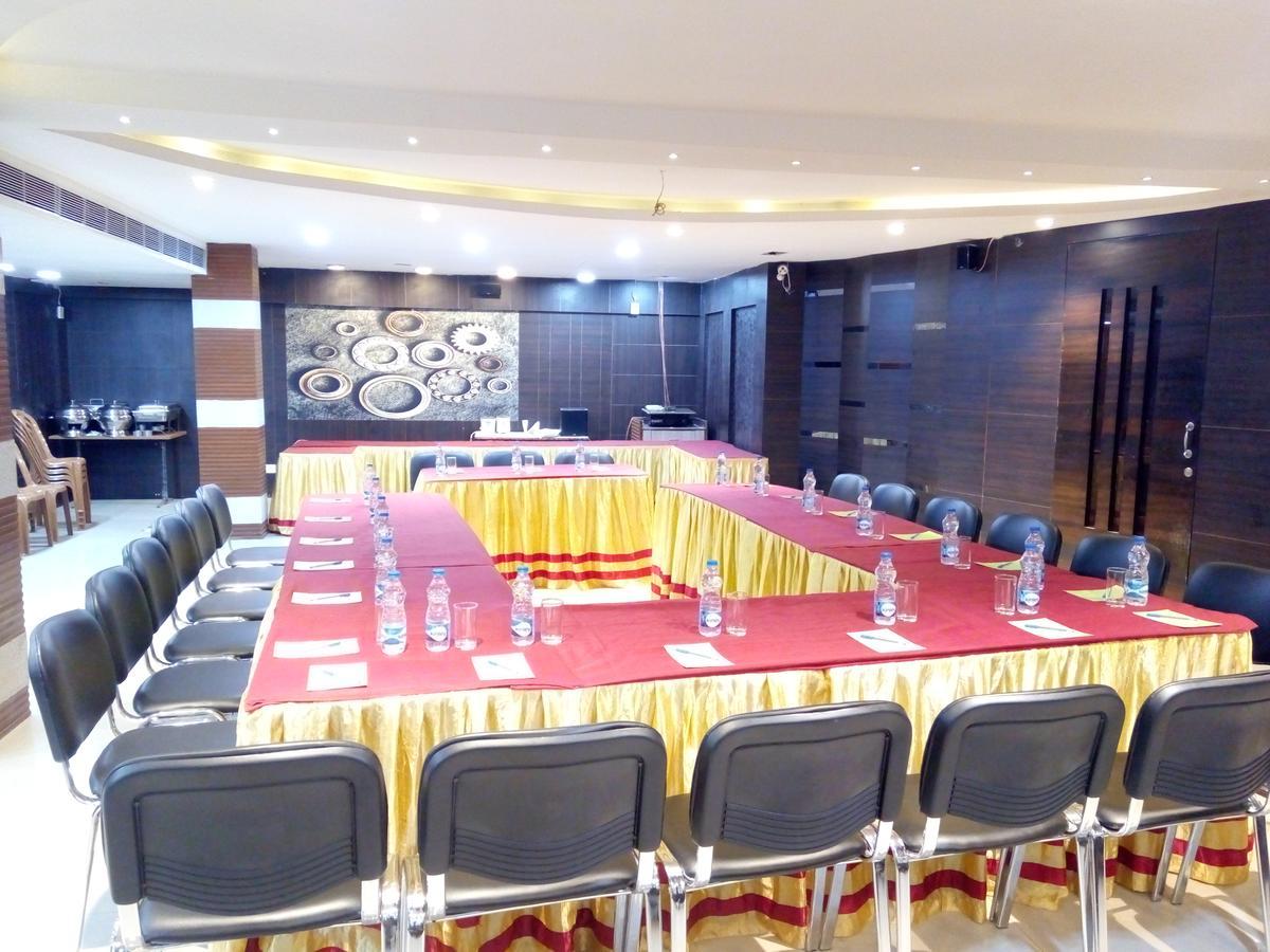 Hotel Q-Inn Kolkata Exterior photo